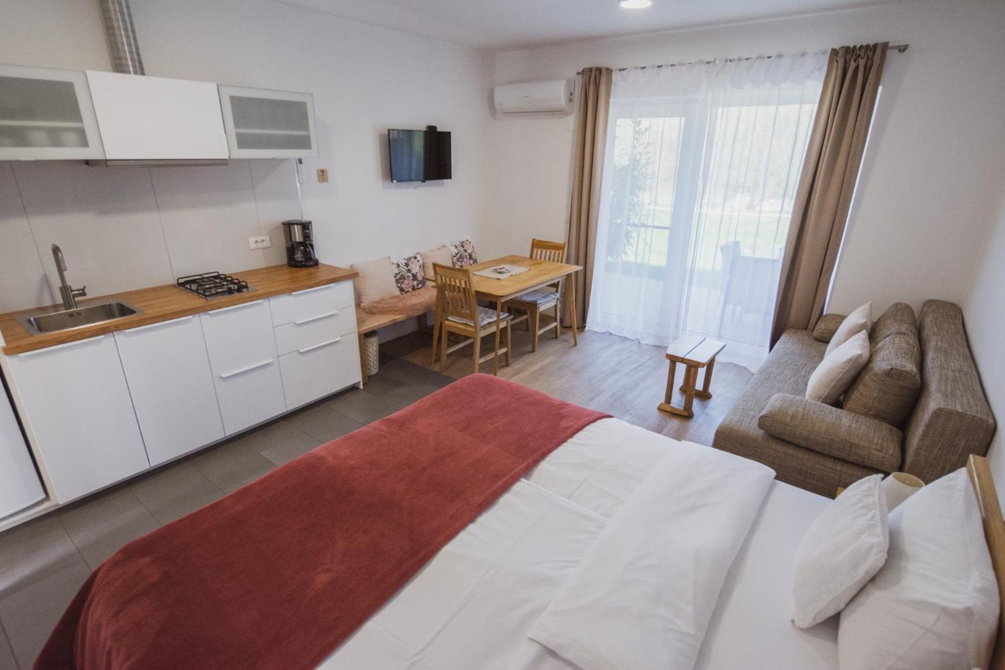 Pr'Fik Apartments Kranj Chambre photo