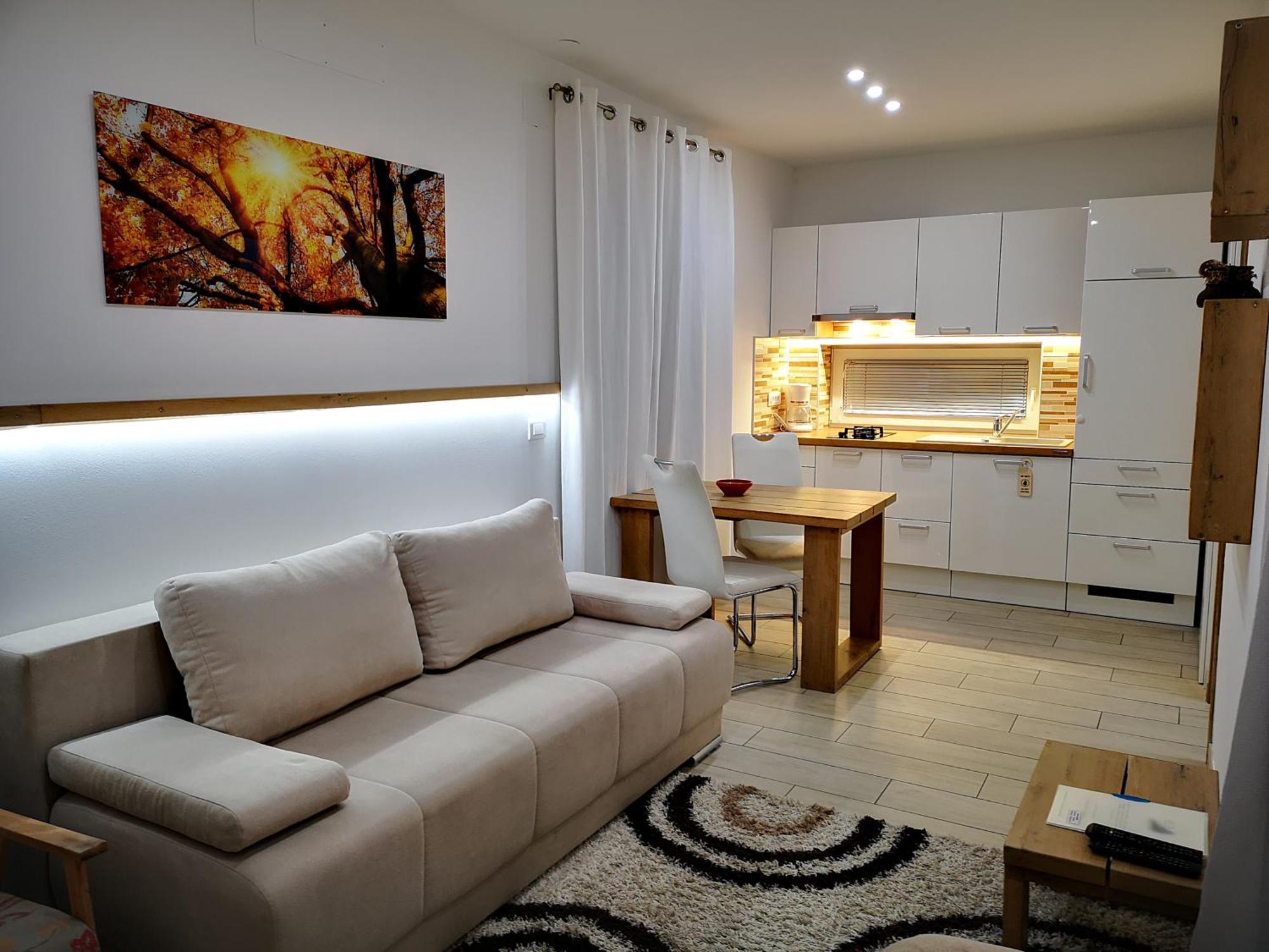 Pr'Fik Apartments Kranj Chambre photo