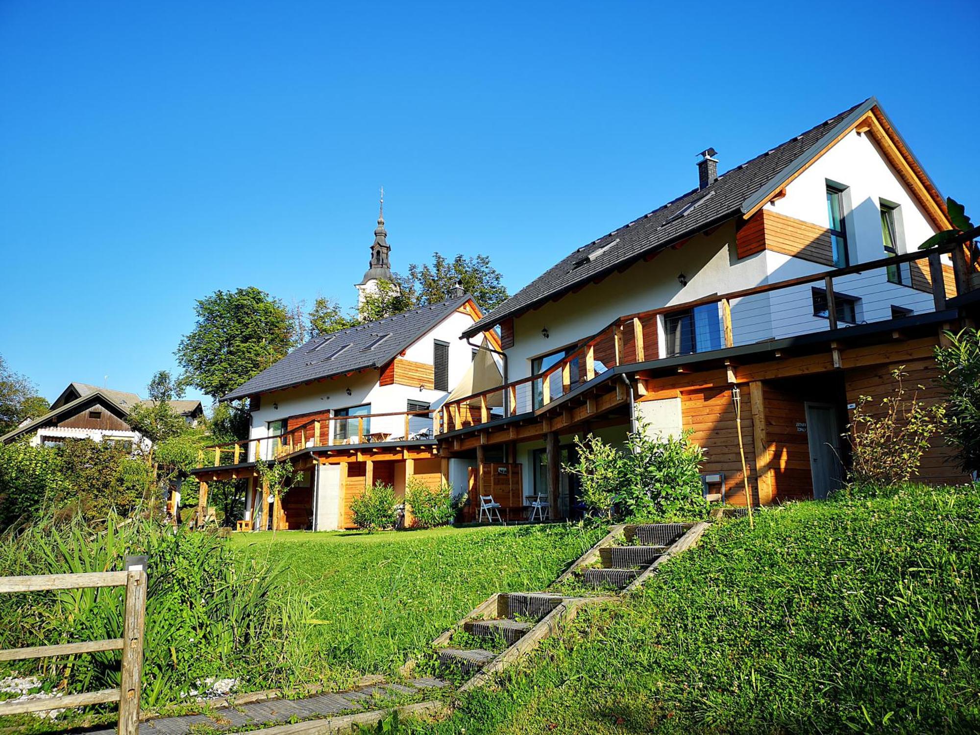 Pr'Fik Apartments Kranj Extérieur photo